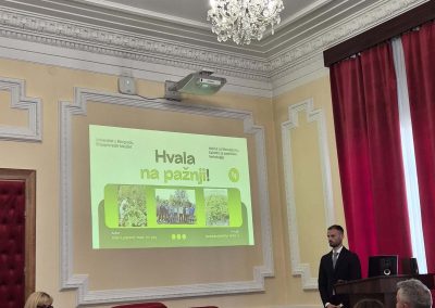 Kolega Jovan Lazarević uspešno odbranio doktorsku disertaciju